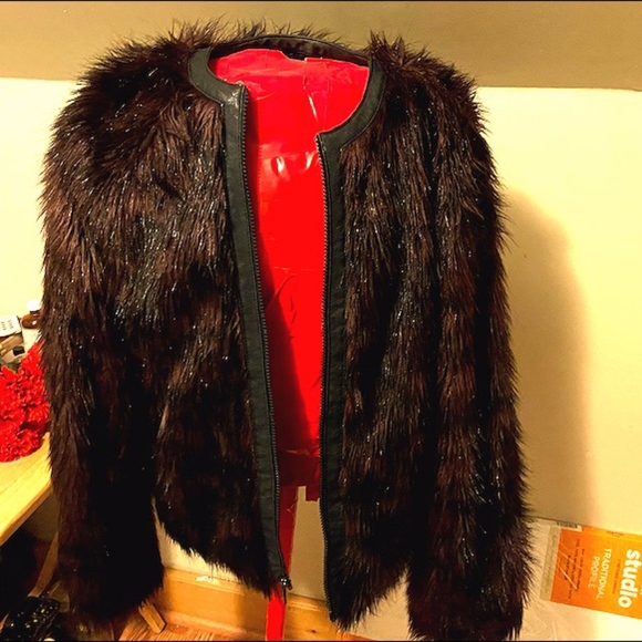 Faux Fur Coat - Picture 1 of 2